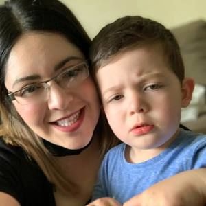 Meet your Posher, Jennifer